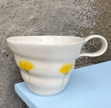 Indlæs billede til gallerivisning Gul blomst